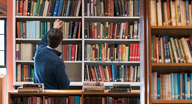 Library at St Stephens House Oxford